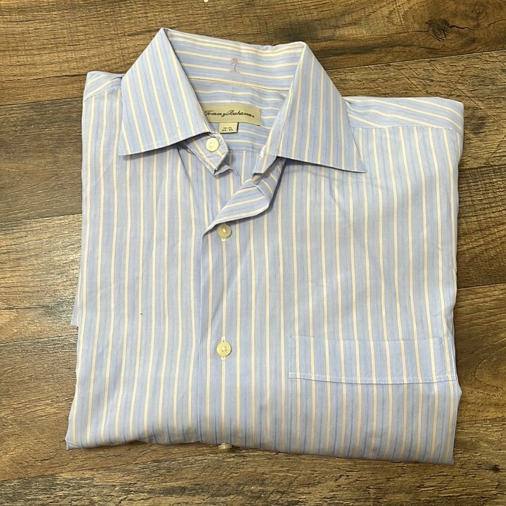 Tommy Bahama long sleeve button down shirt size 15 1/2.  34-35